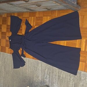 VINCE CAMUTO OPEN SHOULDERS NAVY PALAZZO PANTSUIT